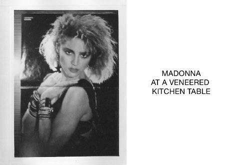 Madonna at a kitchen table - © Marcel Koehler